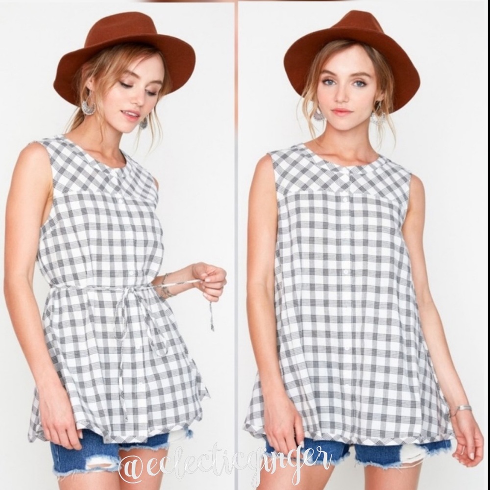 Black white plaid sleeveless button up relaxed fit tunic top S M L